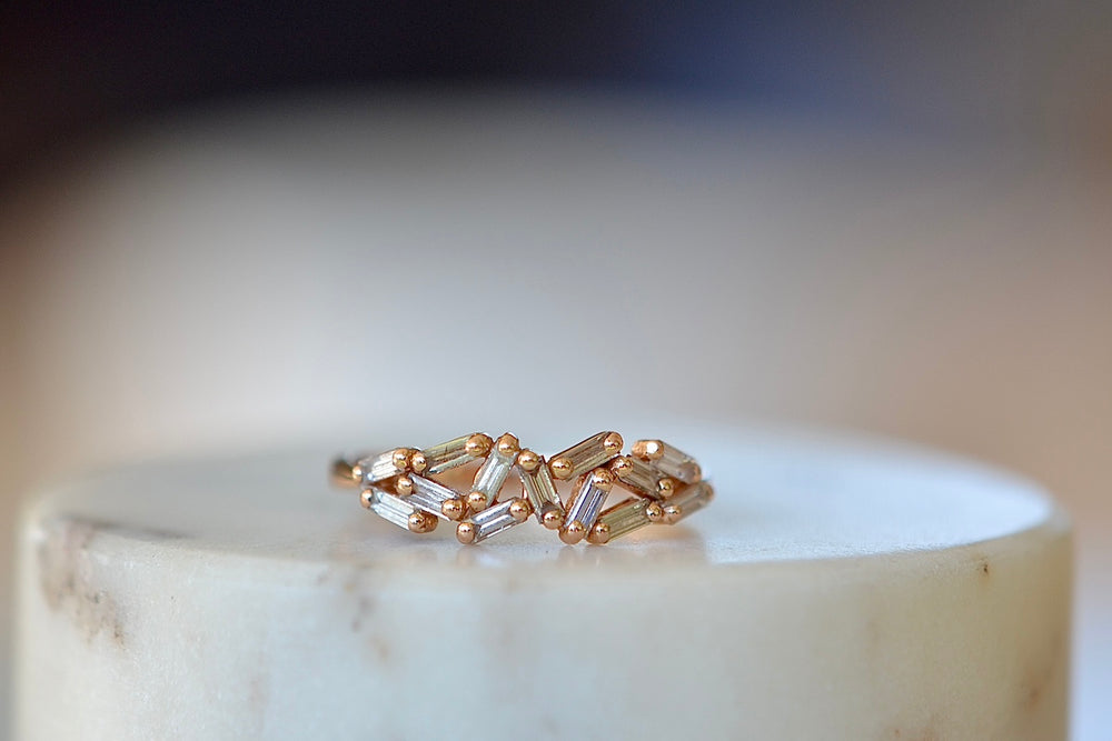 5mm Baguette Cluster Band