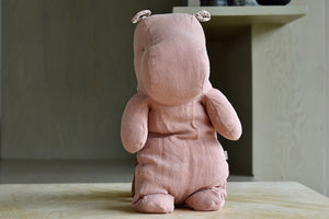 
            
                Load image into Gallery viewer, Danish Medium Hippo by Maileg Safari Friends collection in 100% linen and old rose pink plush toy. The cuddliest cuddle friend.
            
        