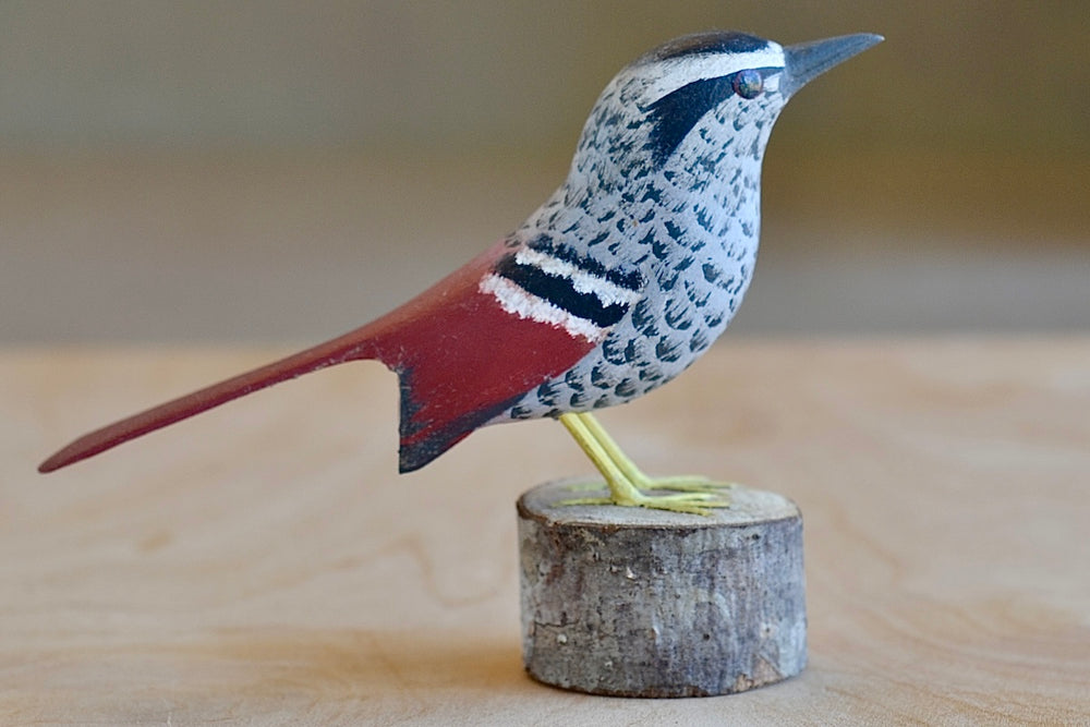 Decorative Wood bird from Brazil - Choquinha