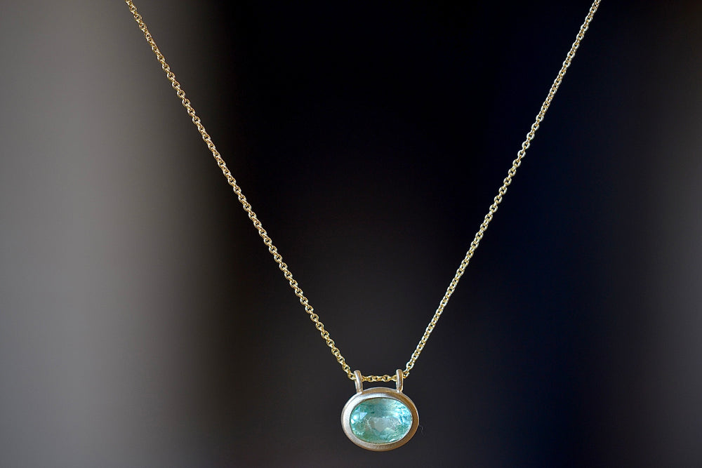 Duo Bale Oval Emerald Necklace
