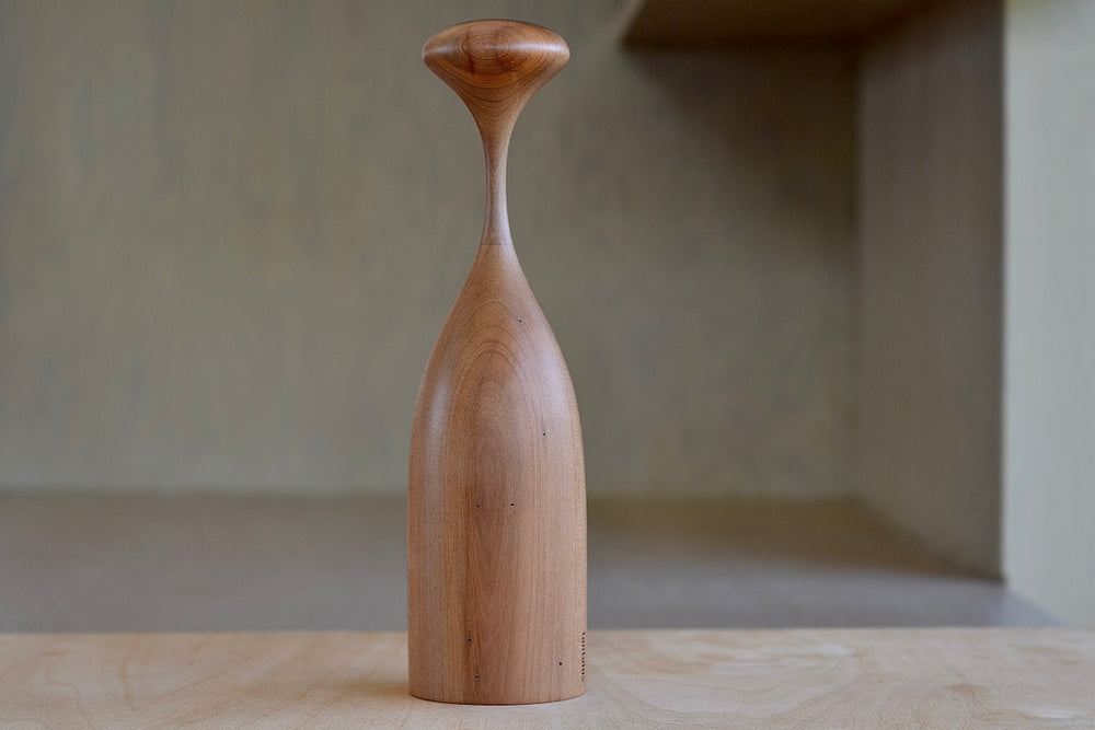 Alternate side of Serratus Pepper Mill in Arbutus.