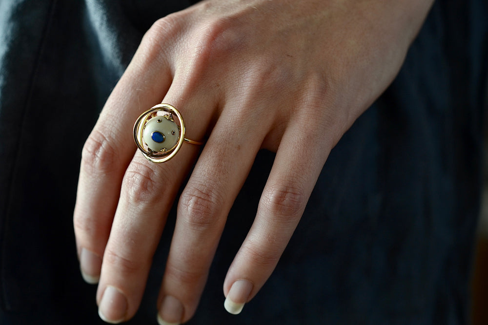 
            
                Load image into Gallery viewer, Wearing the Galaxy Spinning ring by Bibi Van Der Velden.
            
        