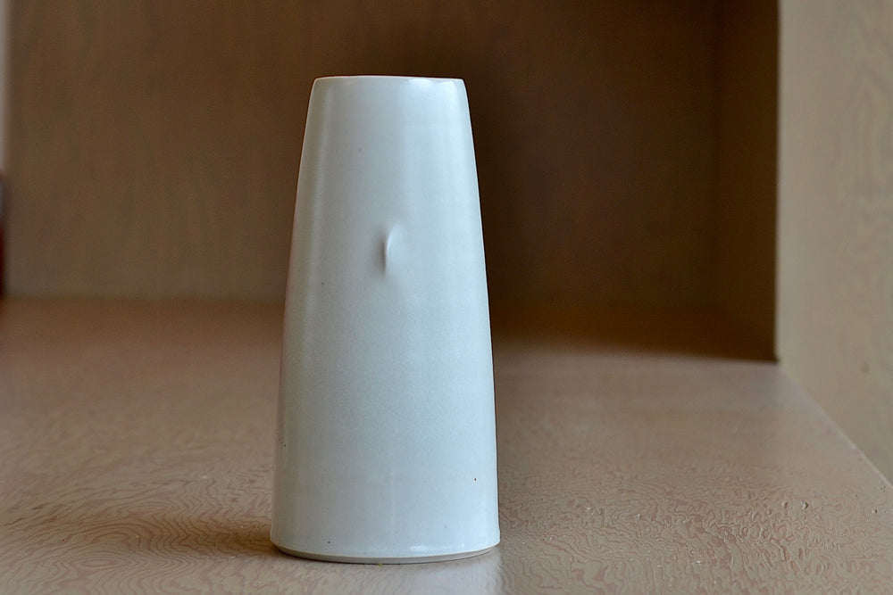 Full image of short crease vase by Hyejeong Kim.