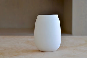 
            
                Load image into Gallery viewer, Alternate view of Lilith Rockett vase with Neck &amp;quot;D&amp;quot;.
            
        