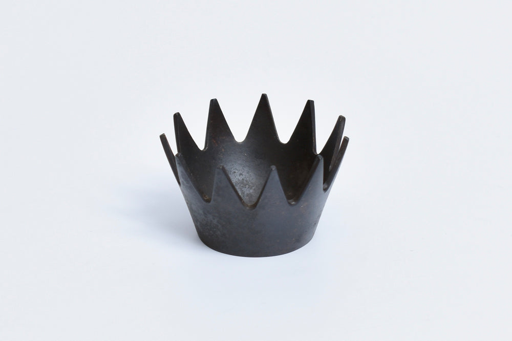 Alternate view of The Ashtray Crown Patina 3600-2 