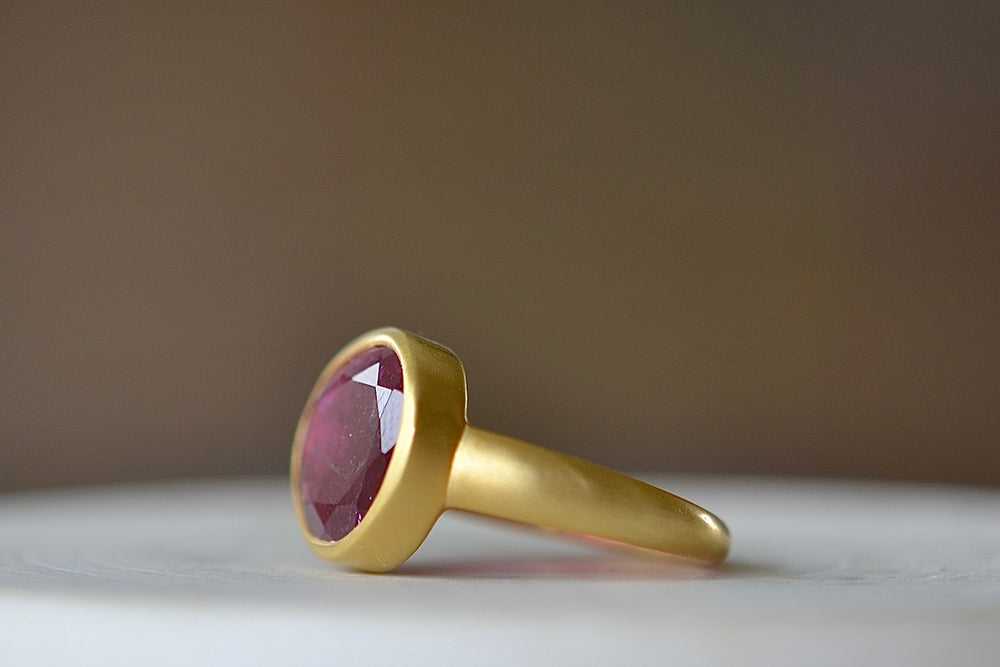 Side view of Large Greek ring in pink tourmaline by Pippa Small.