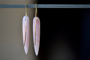 
            
                Load image into Gallery viewer, Alternate view of feather earrings by Rachel Atherley.
            
        