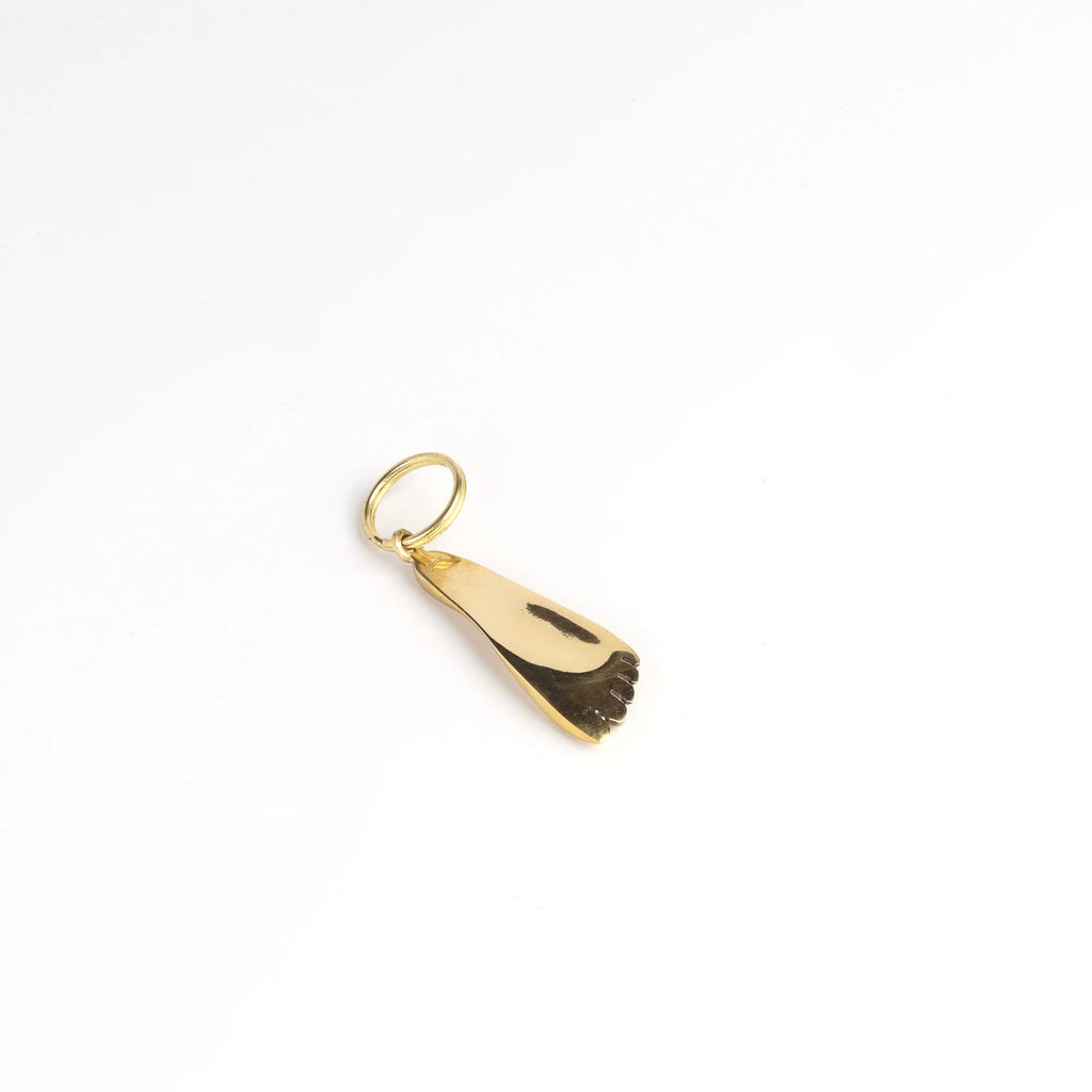 Werkstätte Carl Auböck #5735 brass keyring called Foot.