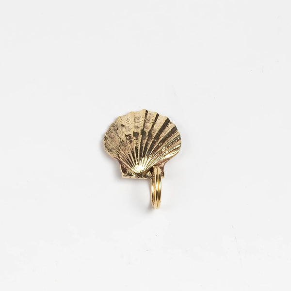 5663 polished brass keyring key chain or holder in seashell by Werkstatte Carl Aubock.