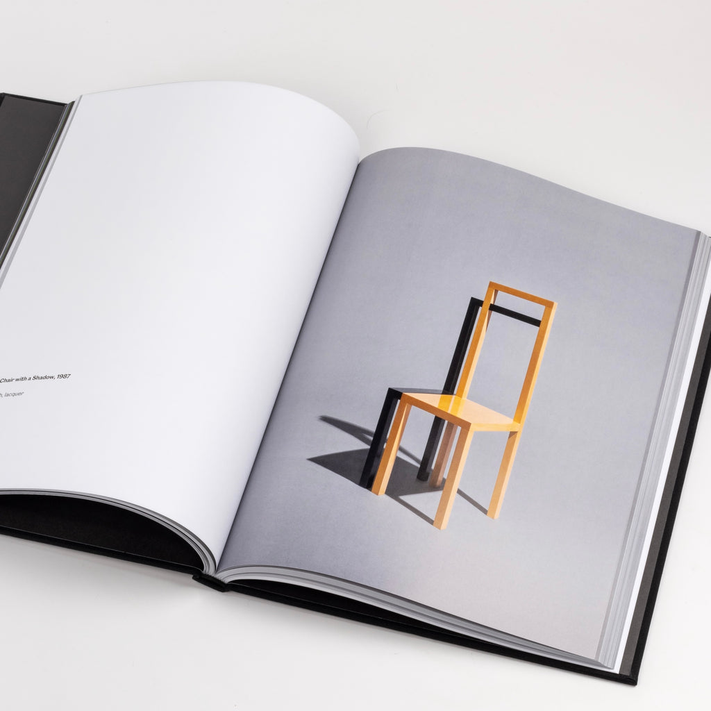 Image from Robert Wilson: Chairs book.
