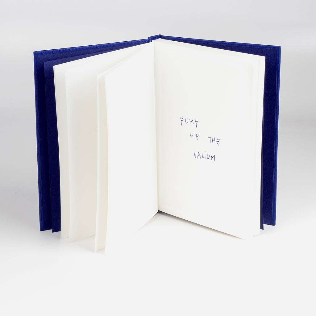 One more page from I Have No Idea What I'm Doing Out of Bed by Thomas Lélu.