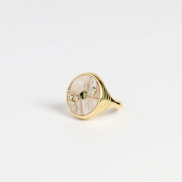 Retrouvai Champagne Agate Compass Signet ring with Diamonds and green tourmaline in 14k yellow gold inlay.