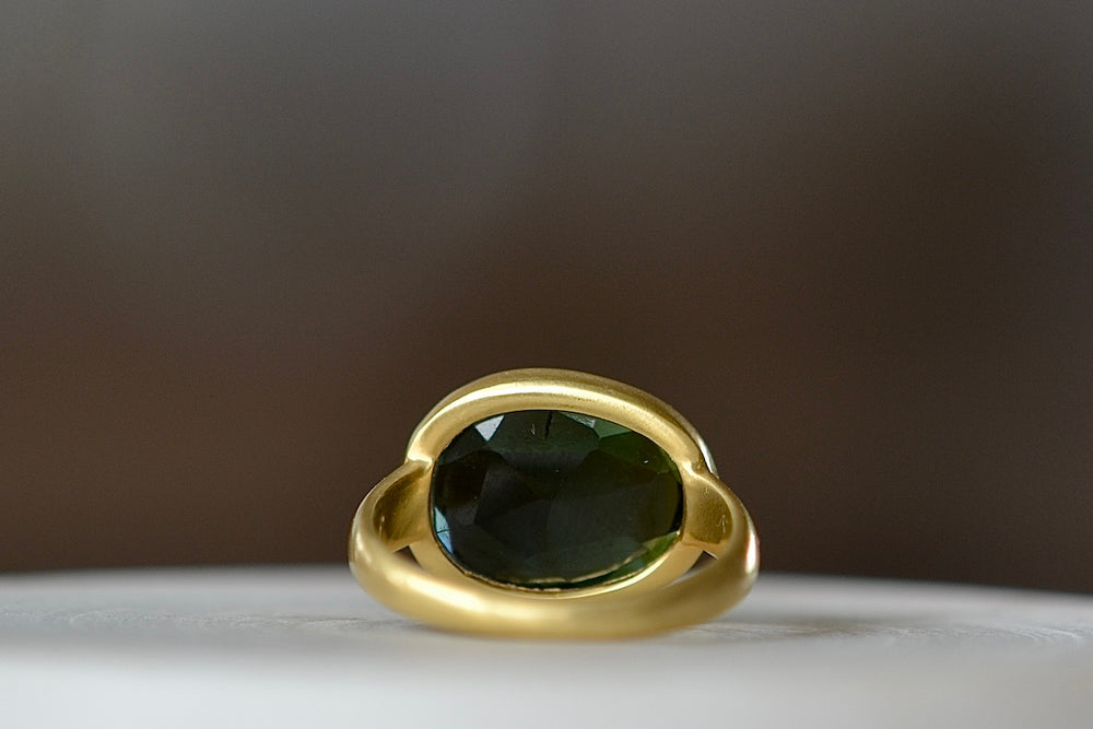 Back of Green Tourmaline Greek ring by Pippa Small. Size 6.5 in stock.