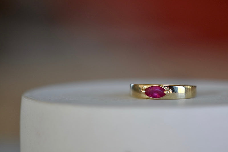 Stoned Slim Band in Ruby