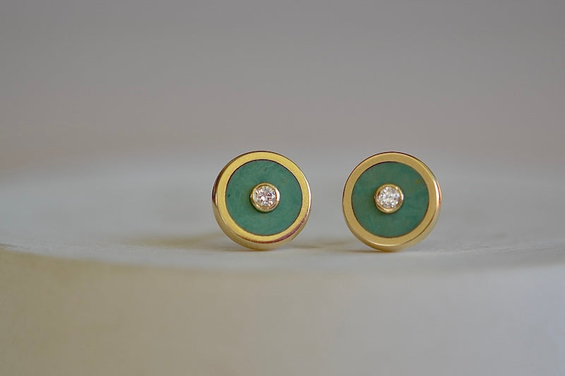 
            
                Load image into Gallery viewer, Retrouvai Stud Earrings stone inlay accent diamond 14k yellow gold bezel studs in green turquoise.
            
        