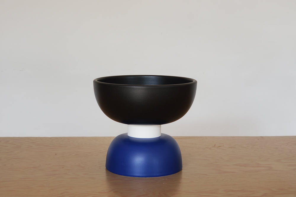 
            
                Load image into Gallery viewer, Sottsass Alzata in Black from Bitossi.
            
        