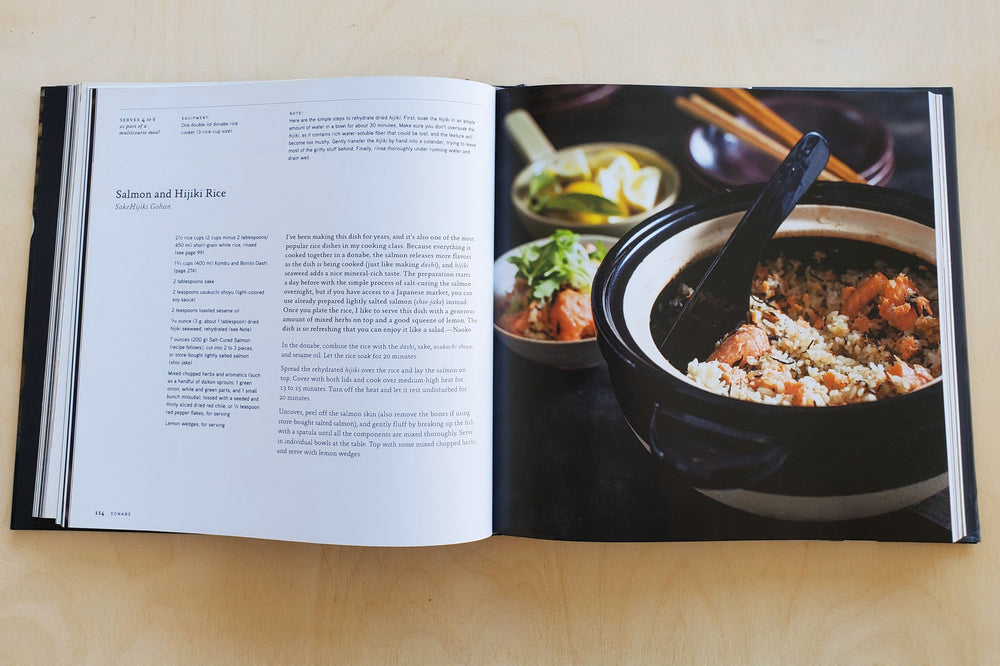 
            
                Load image into Gallery viewer, Donabe: Classic and Modern Japanese Clay Pot Cooking [A Cookbook Naoko Takei Moore and chef Kyle Connaughton
            
        