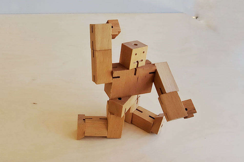 
            
                Load image into Gallery viewer, Medium size cube bot cubebot in natural wood.
            
        