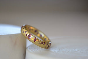 Tilted Pink Sapphire Confetti Band Ring by Polly Wales in size 6. Cast not set. 
