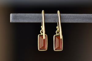 Back of Extra Small XS Baguette Earrings in Garnet by Tej Kothari are Smooth, translucent and rectangular Garnet baguettes set in 18k yellow gold with gold ear wire.