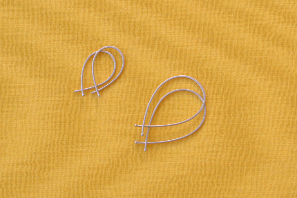 Carla Caruso 14k Yellow Gold Ribbon Hoops Small Medium