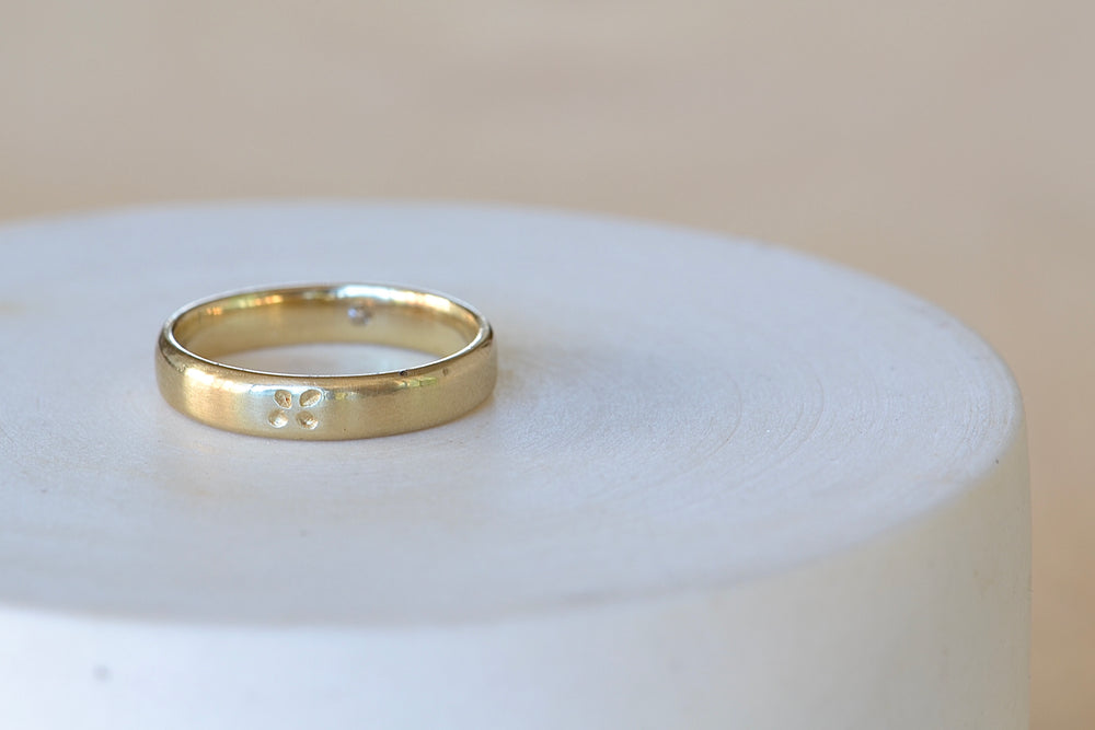 
            
                Load image into Gallery viewer, Balance Band Slim by Kaylin Hertel is a 14k 4mm  wedding band.
            
        