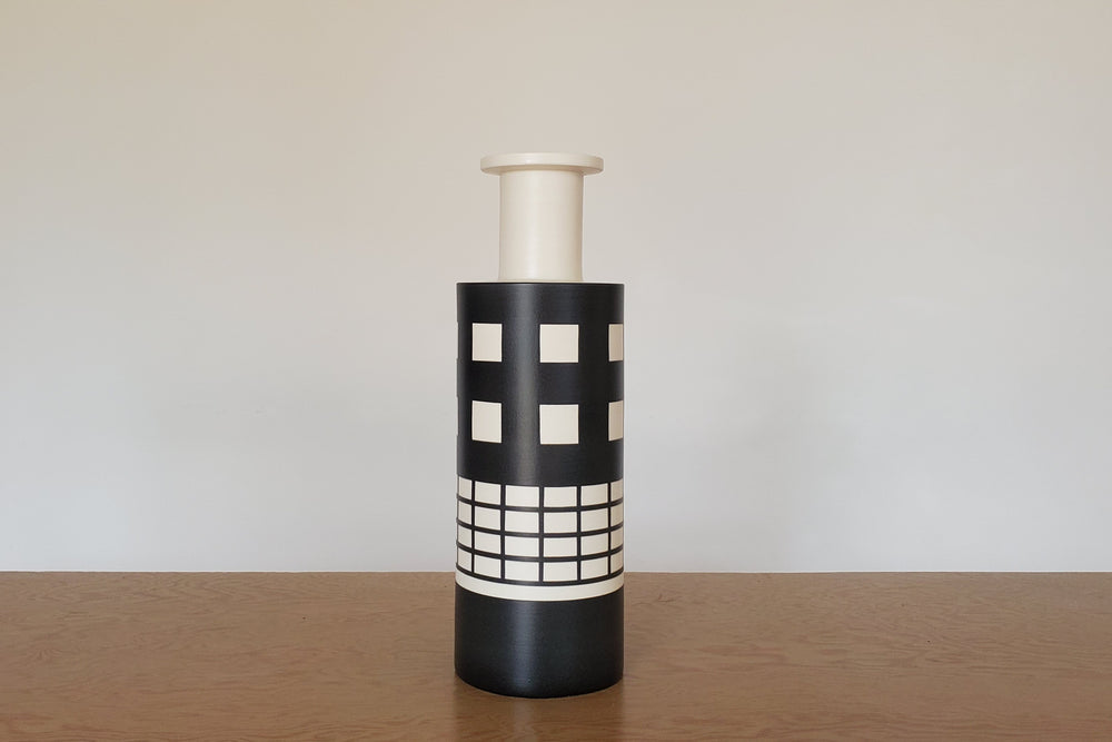 
            
                Load image into Gallery viewer, Sottsass Rocchetto Vase from Bitossi.
            
        
