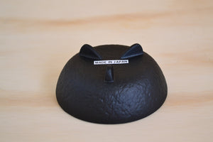 
            
                Load image into Gallery viewer, Made in Japan sticker on Japanese Cast Iron round Incense Burner.
            
        
