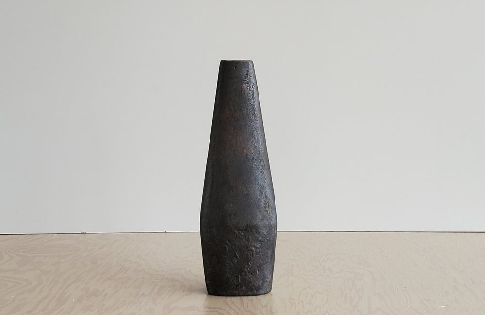 
            
                Load image into Gallery viewer, Carl Aubock Vase 3974 patinad brass.
            
        